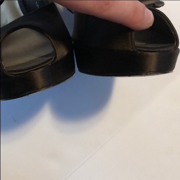 Stuart Weitzman Dorothy Brown Pump Bow Heels 10M - Picture 5 of 17